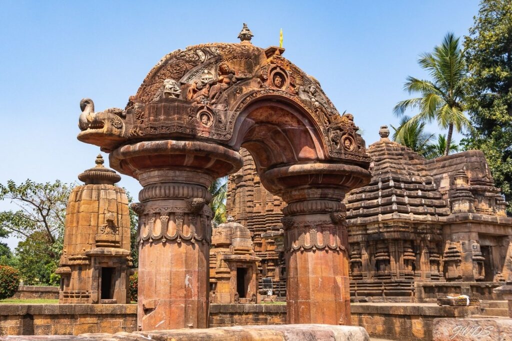 mukteswara-temple-bubaneshwar-sightseeing-place-rs